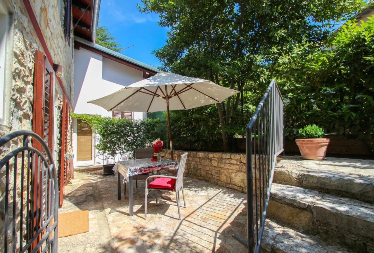 Carla Guest House Novigrad Istria Exterior foto